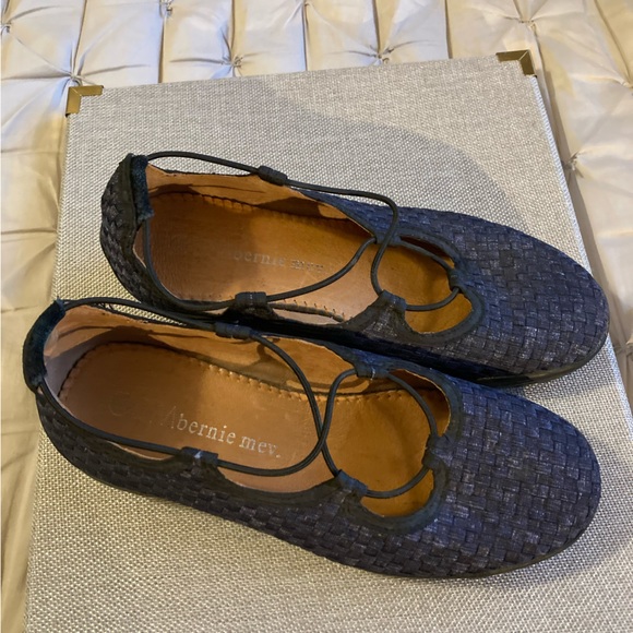 Women’s Bernie Mev shoes - Picture 3 of 3